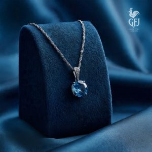 The Galle Point Solitaire